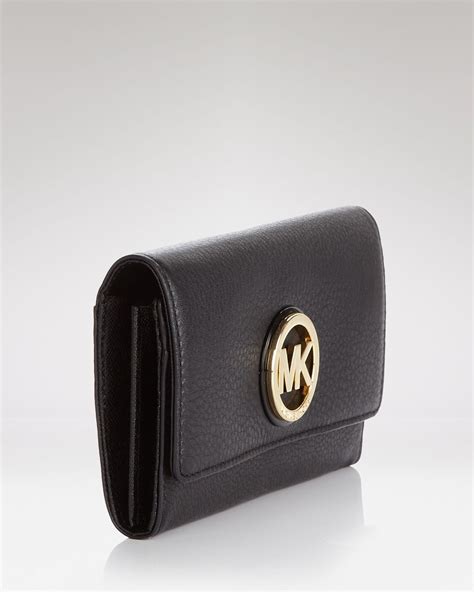 michael kors carryall wallet black|michael kors small black wallet.